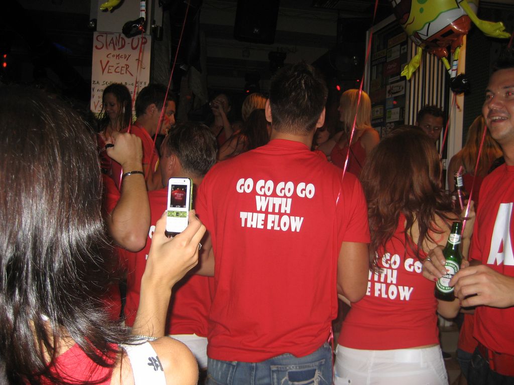i/Kranj/Absolvent08/04-RedLoveParty/absolvent 1610.jpg